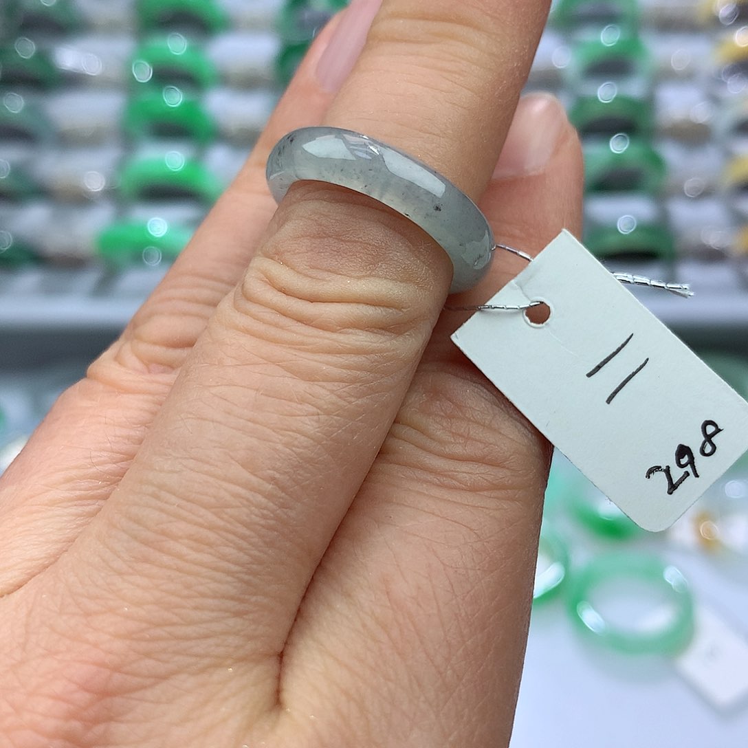 翡翠戒指未镶嵌11号