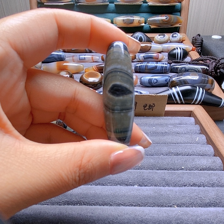 一***你玛瑙/玉髓未镶嵌吊坠(不含链)