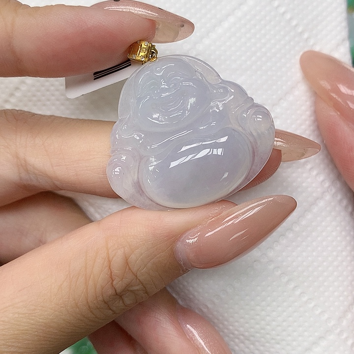 颈饰18K金镶嵌翡翠