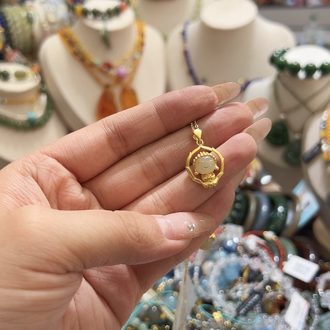 颈饰银S925镀金镶嵌和田玉羽*