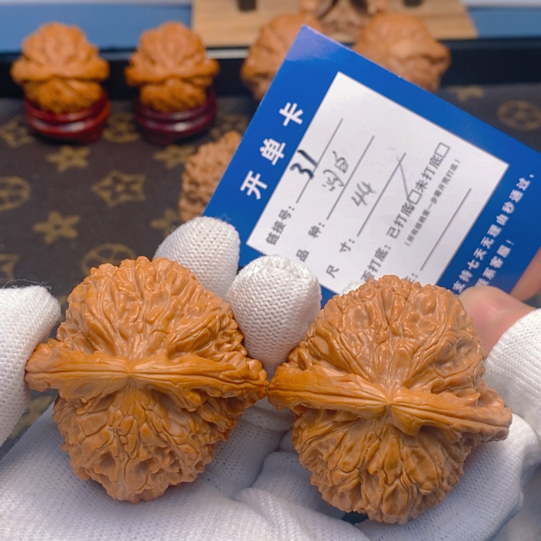 桃核吊坠文玩核桃