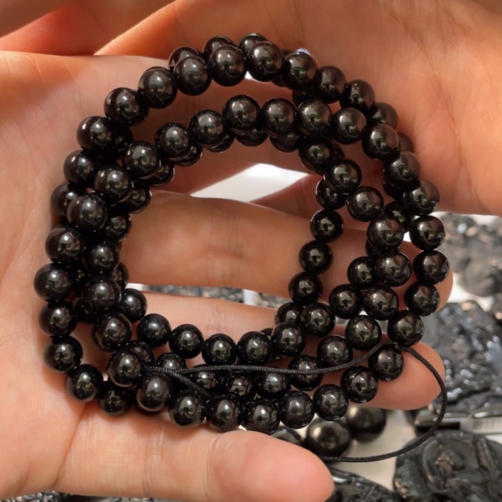 翡翠未镶嵌吊坠(不含链)卡7左右