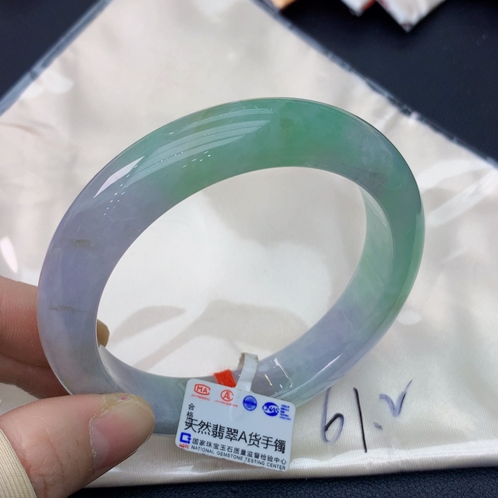 未镶嵌手镯翡翠翡翠手镯