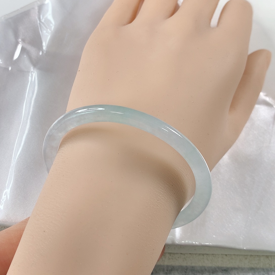 翡翠手镯未镶嵌 贵妃①④⑨⭐