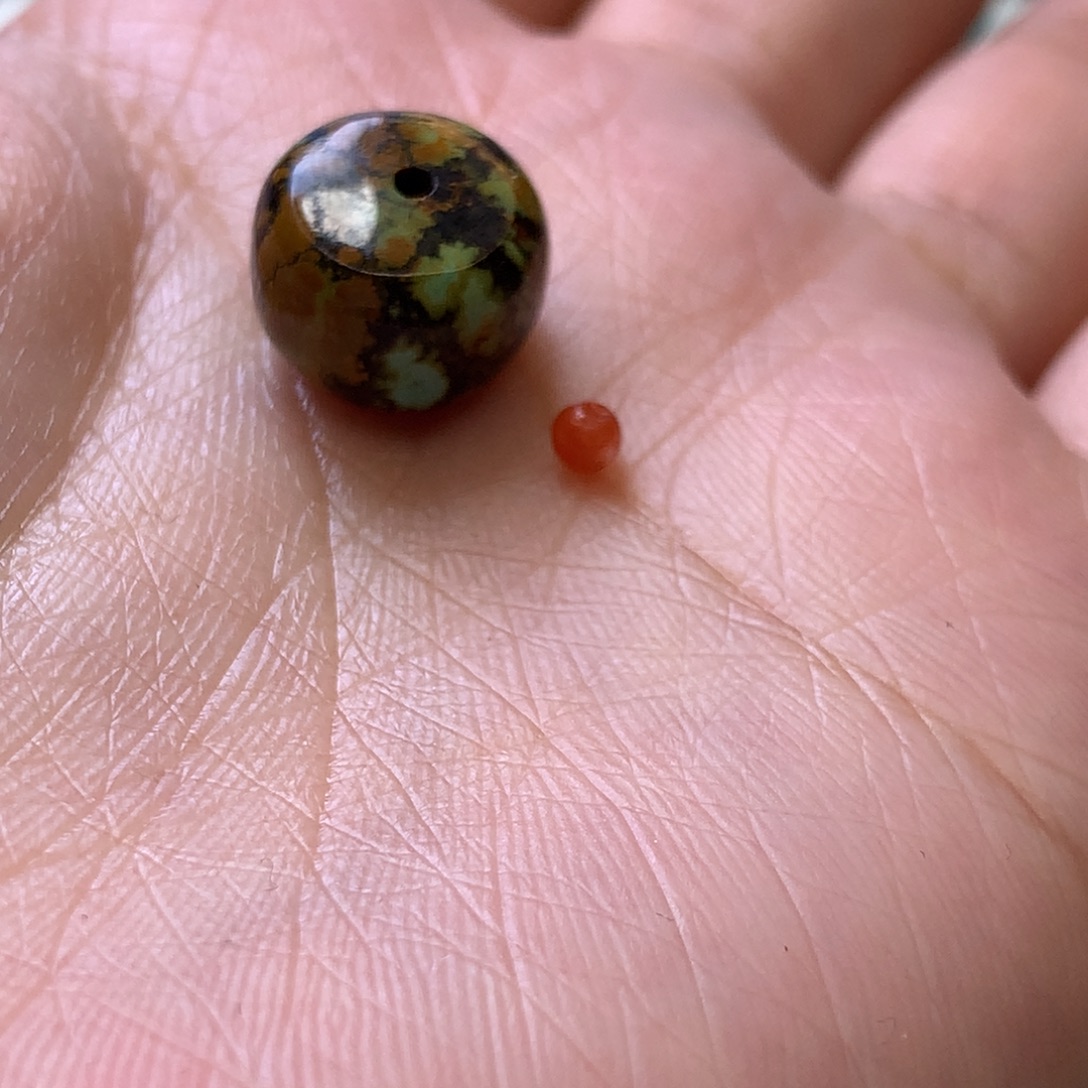 屮***屮南红玛瑙未镶嵌珠宝奇石