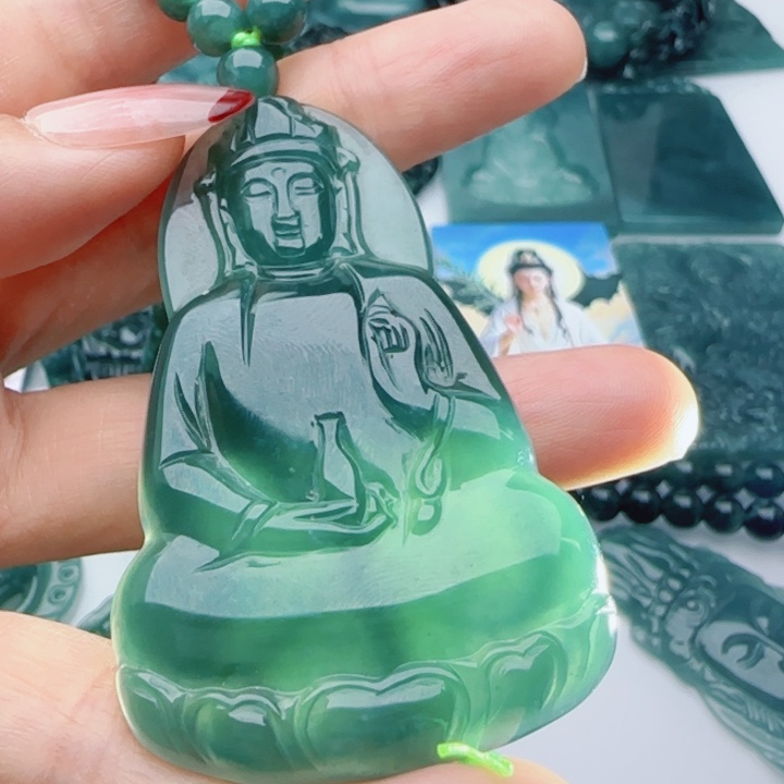 翡翠未镶嵌颈饰多样性发货天然A货翡翠