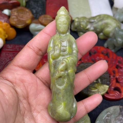 蛇纹石玉颈饰未镶嵌113