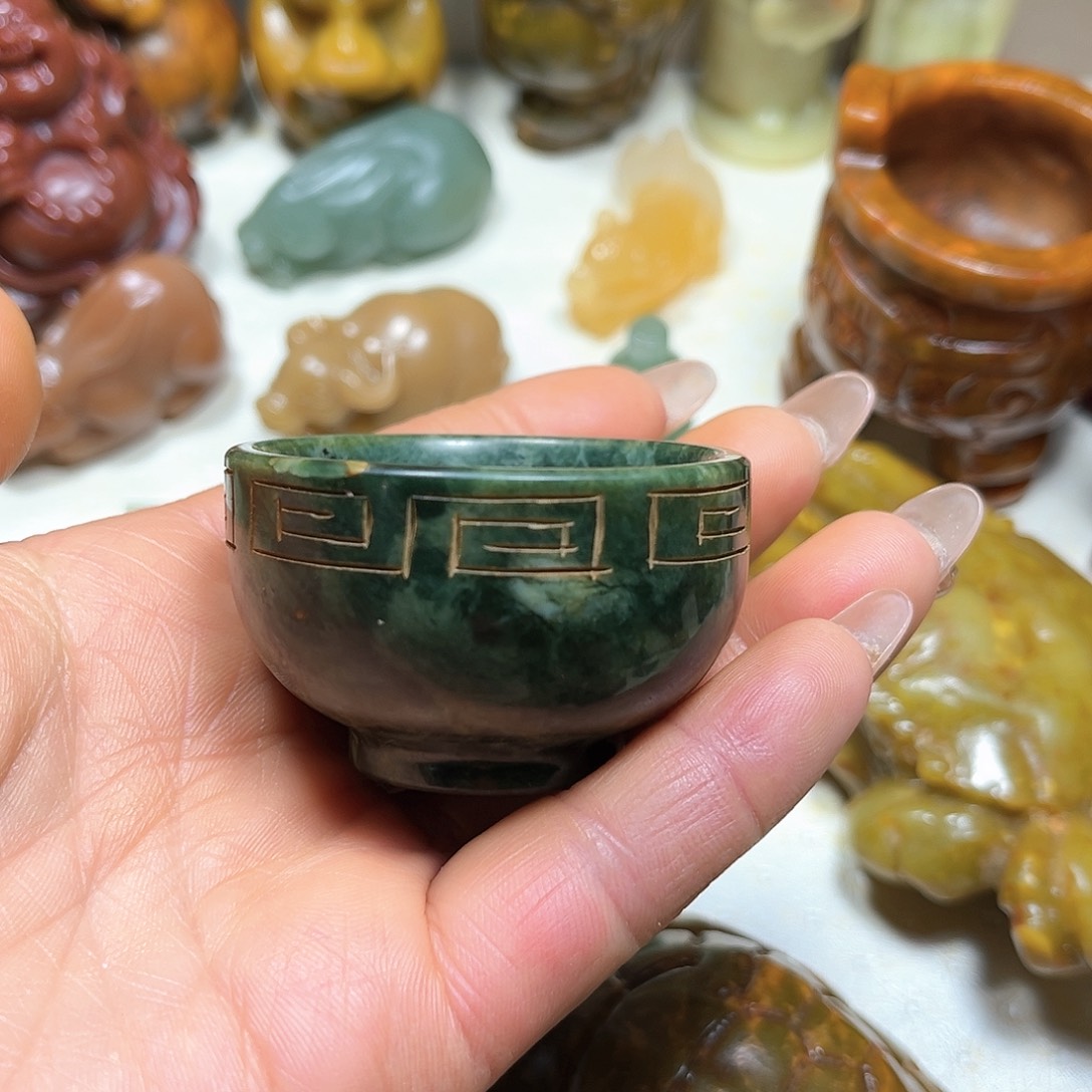 白玉菩提吊坠白玉菩提吊坠