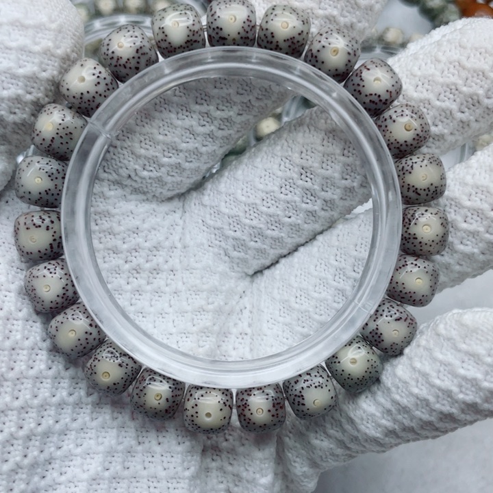 星月菩提手串10灰冰