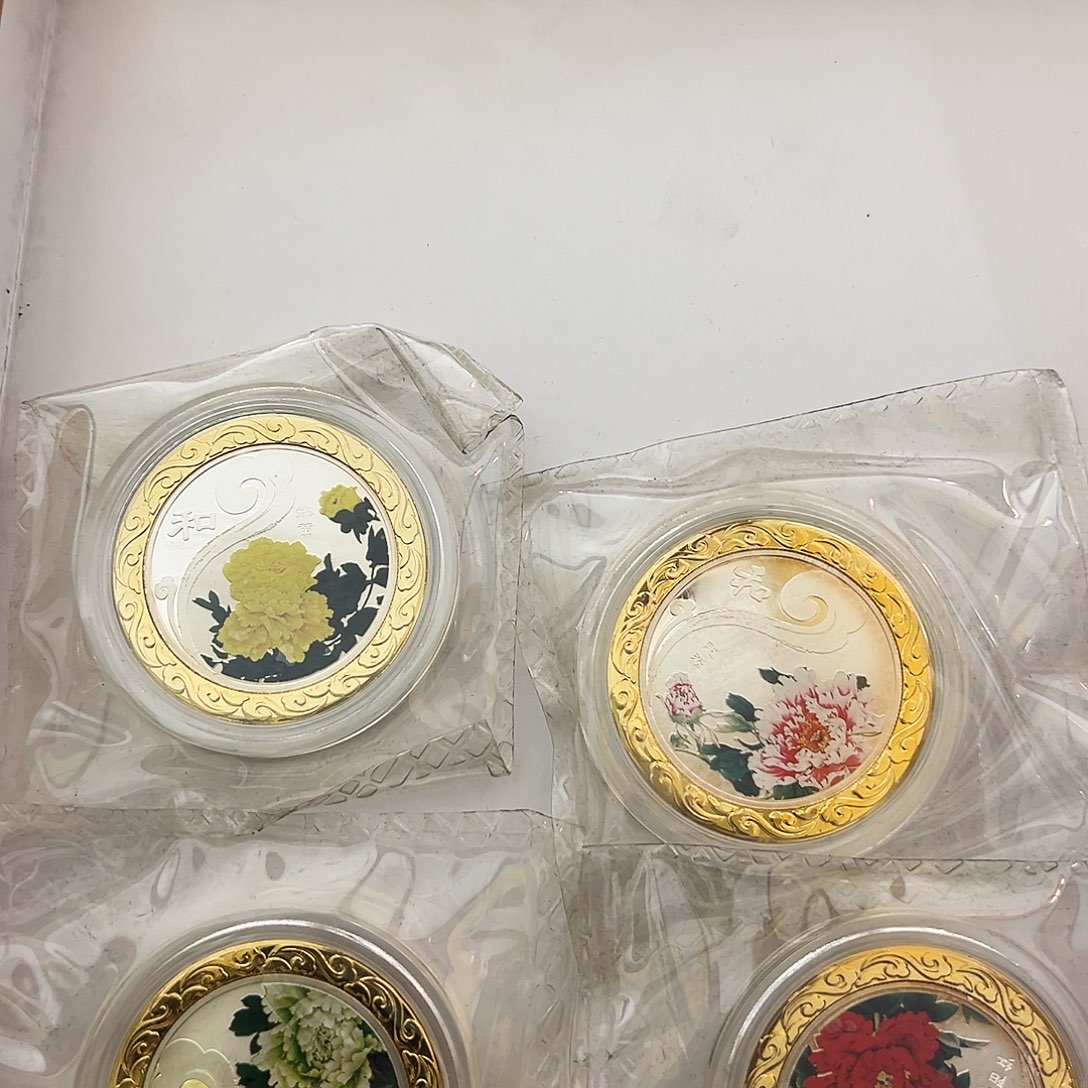 纯银和谐福贵牡丹银章