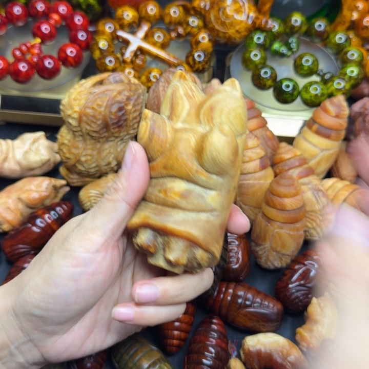 松木琥珀木文玩手串