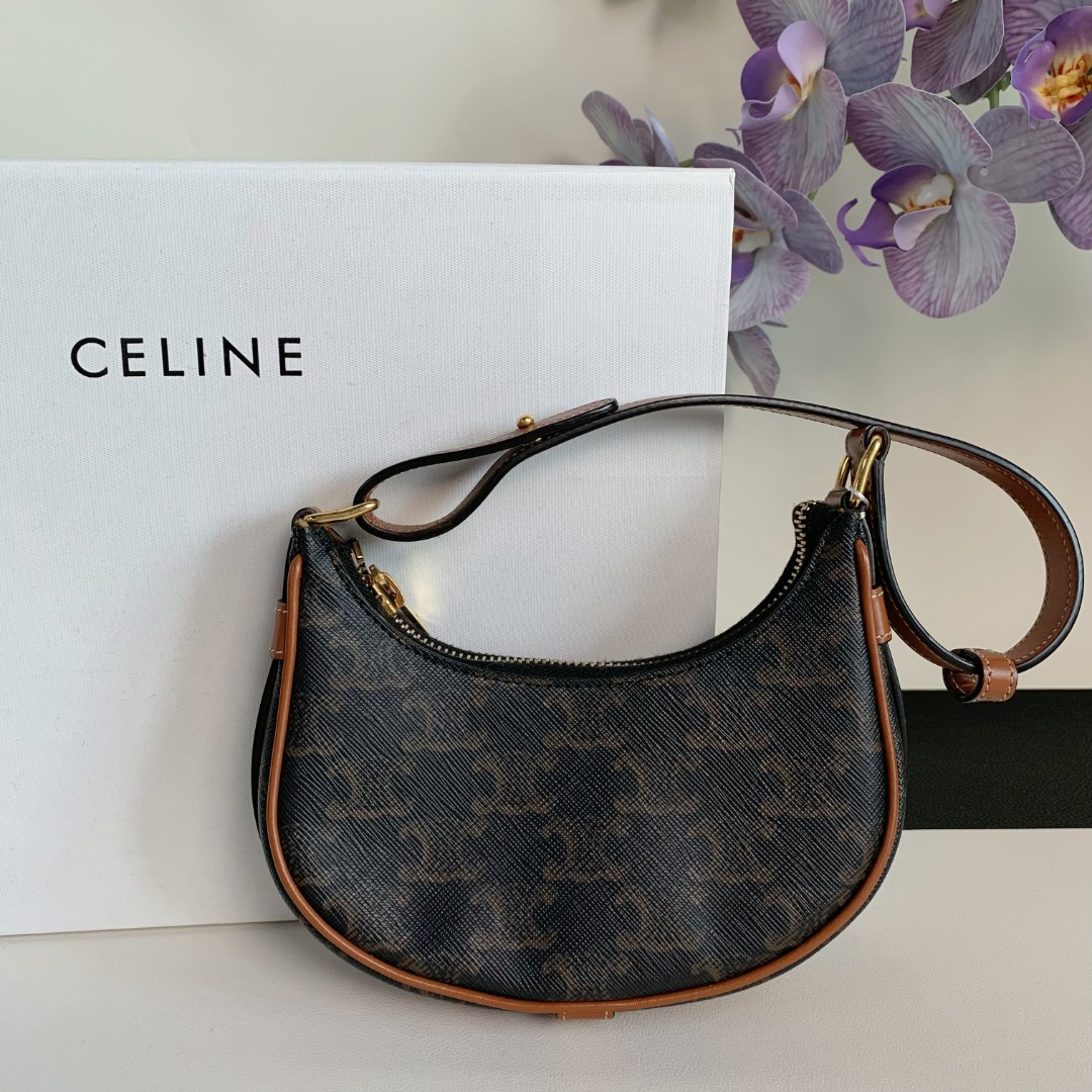 99新 Celine/思琳 【闲置品】Celine 半月包  