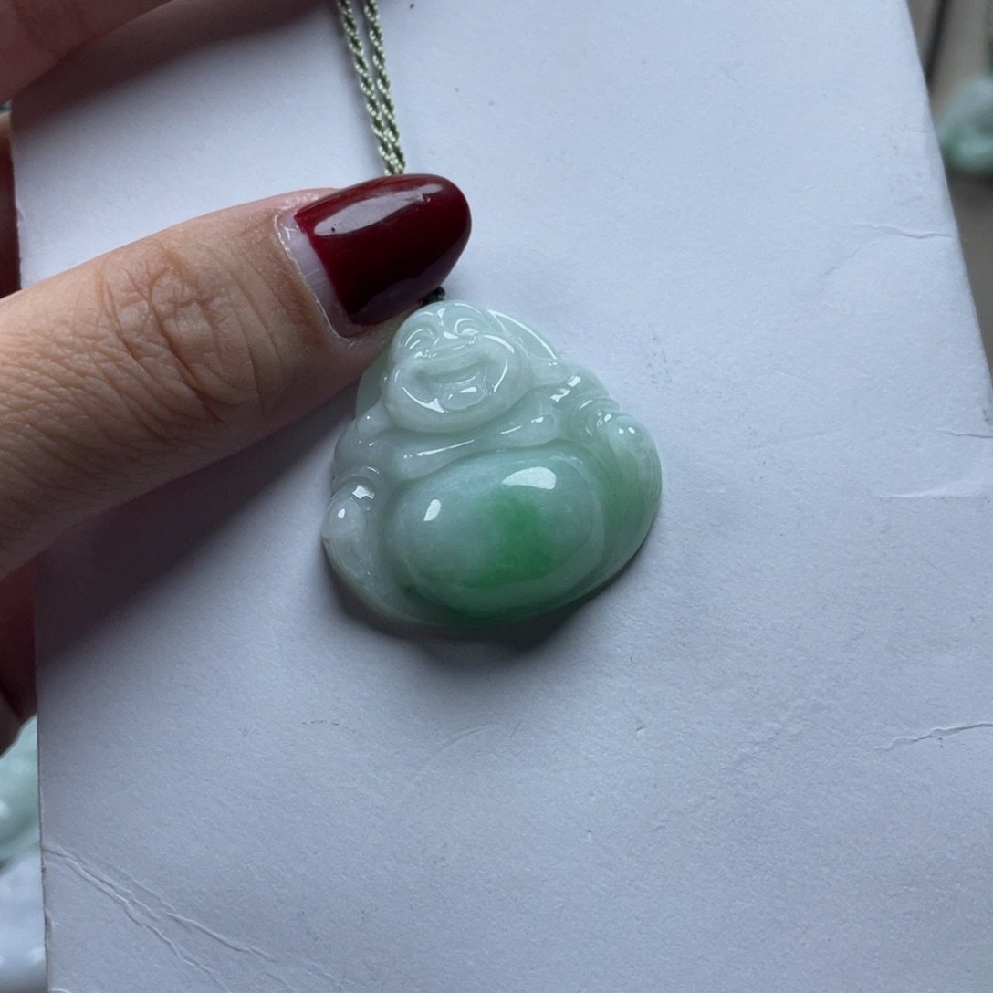 翡翠颈饰未镶嵌米****果佛公