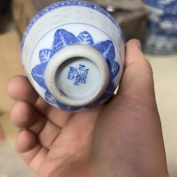 陶摆件80CC玲珑兰花杯子