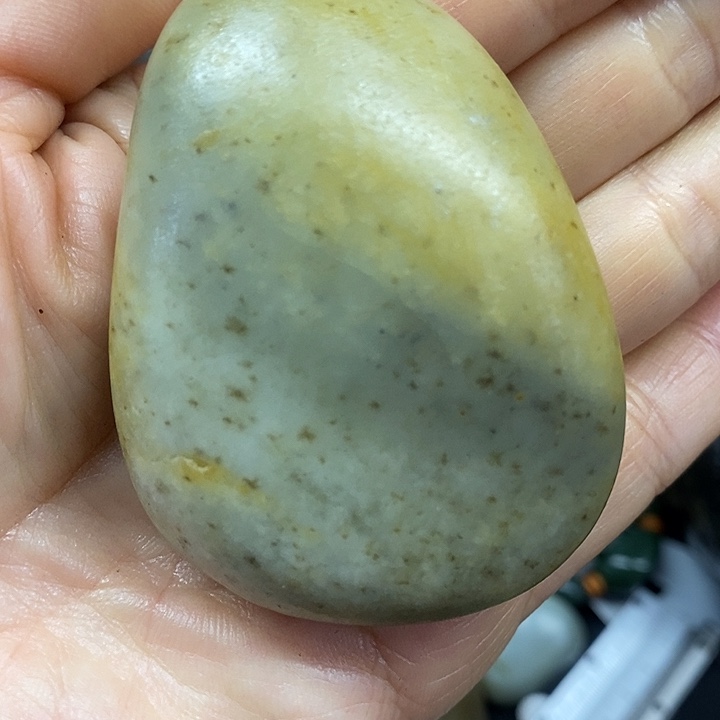 和田玉（糖玉）未镶嵌挂件