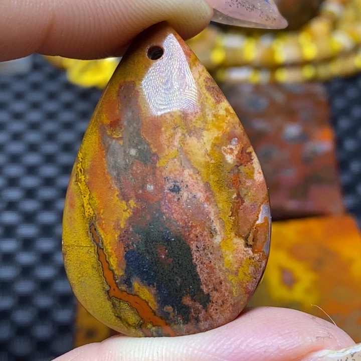 玛瑙/玉髓颈饰足银镀金镶嵌