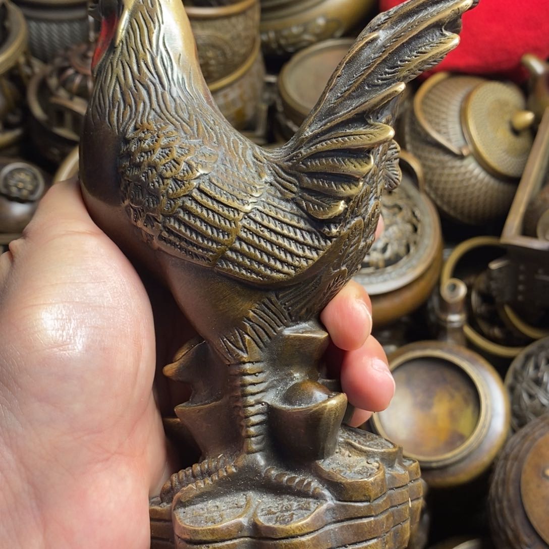 精美铜器做工精良