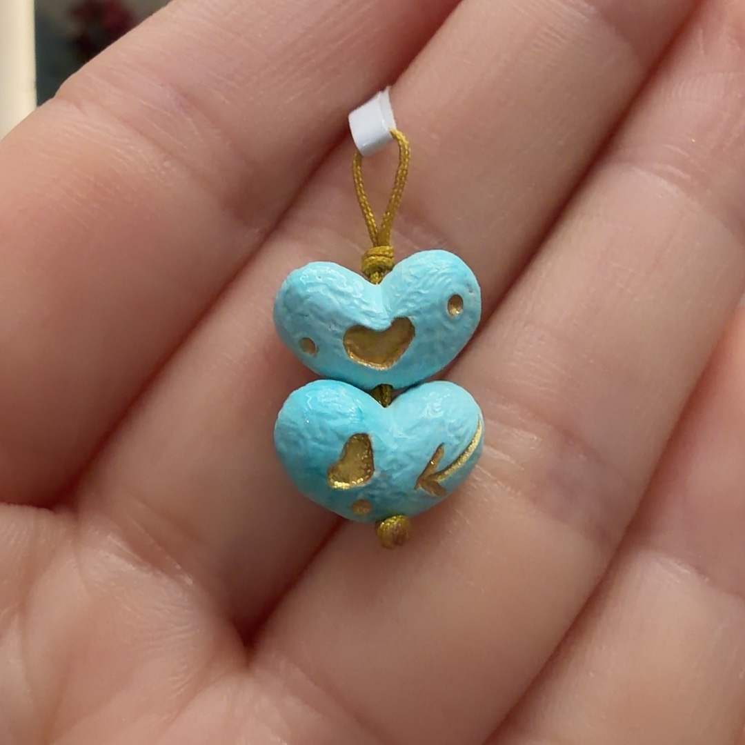 绿松石未镶嵌颈饰