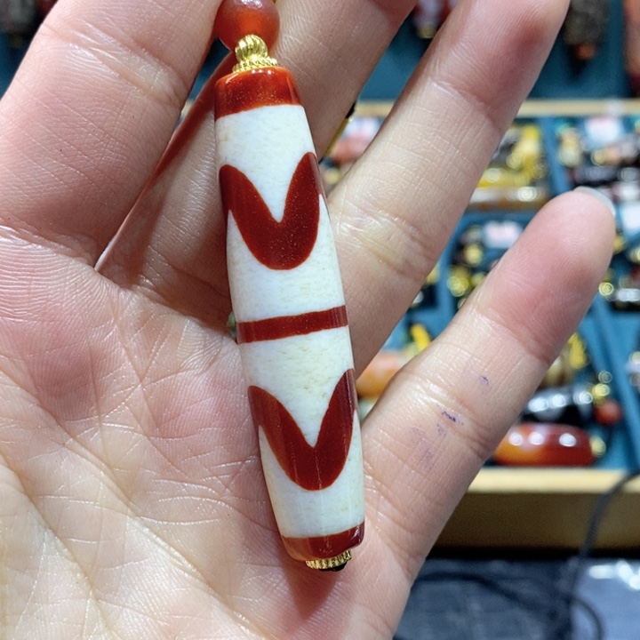 玛瑙/玉髓颈饰合金