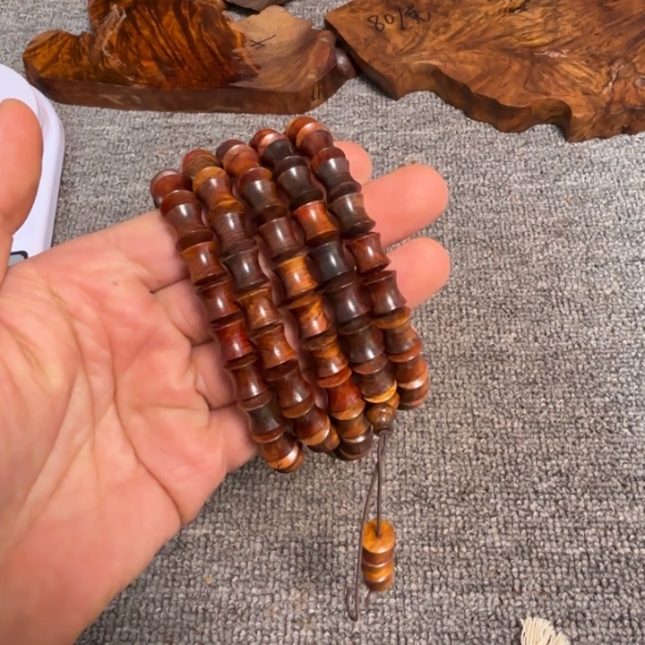 黄花梨/降香黄檀某*某天