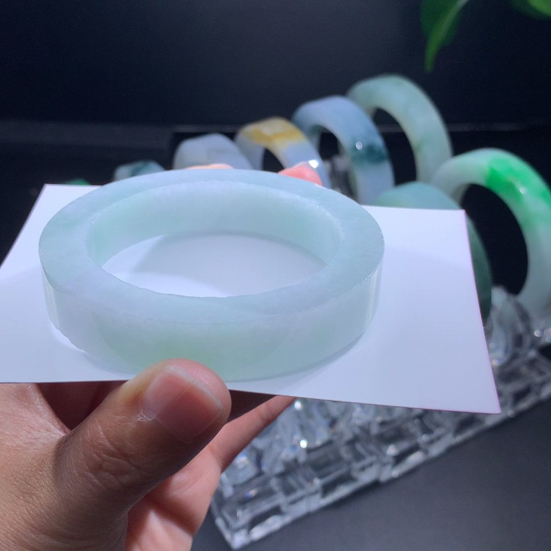 定制翡翠手镯未镶嵌