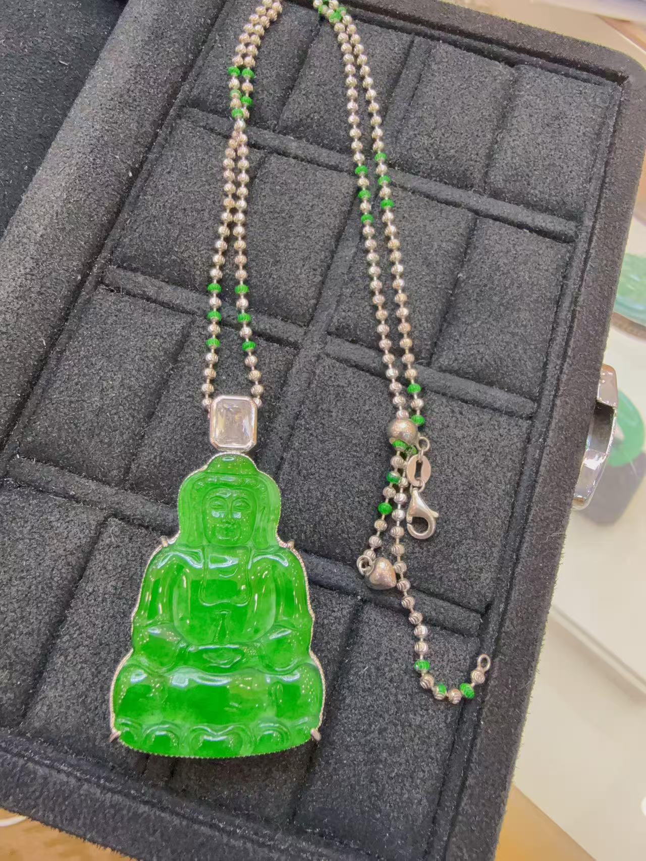 店长强推！爆款大气时尚天然翡翠满绿观音吊坠（多样性团购发一件）