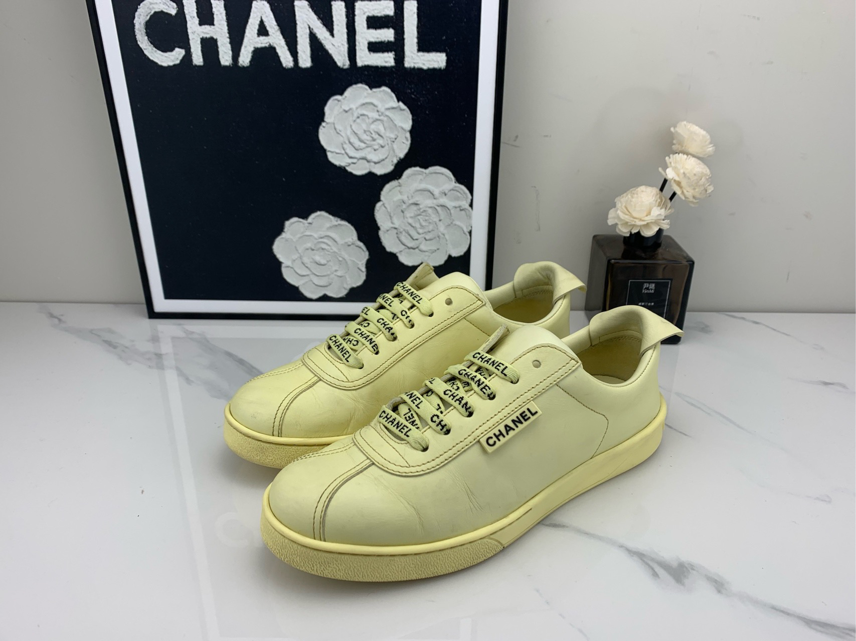 95新 Chanel/香奈儿 CHANEL香奈儿 淡黄板鞋 37码 /jm00534