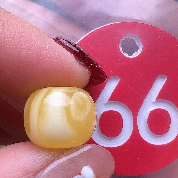 蜜蜡裸石未镶嵌12.7m m