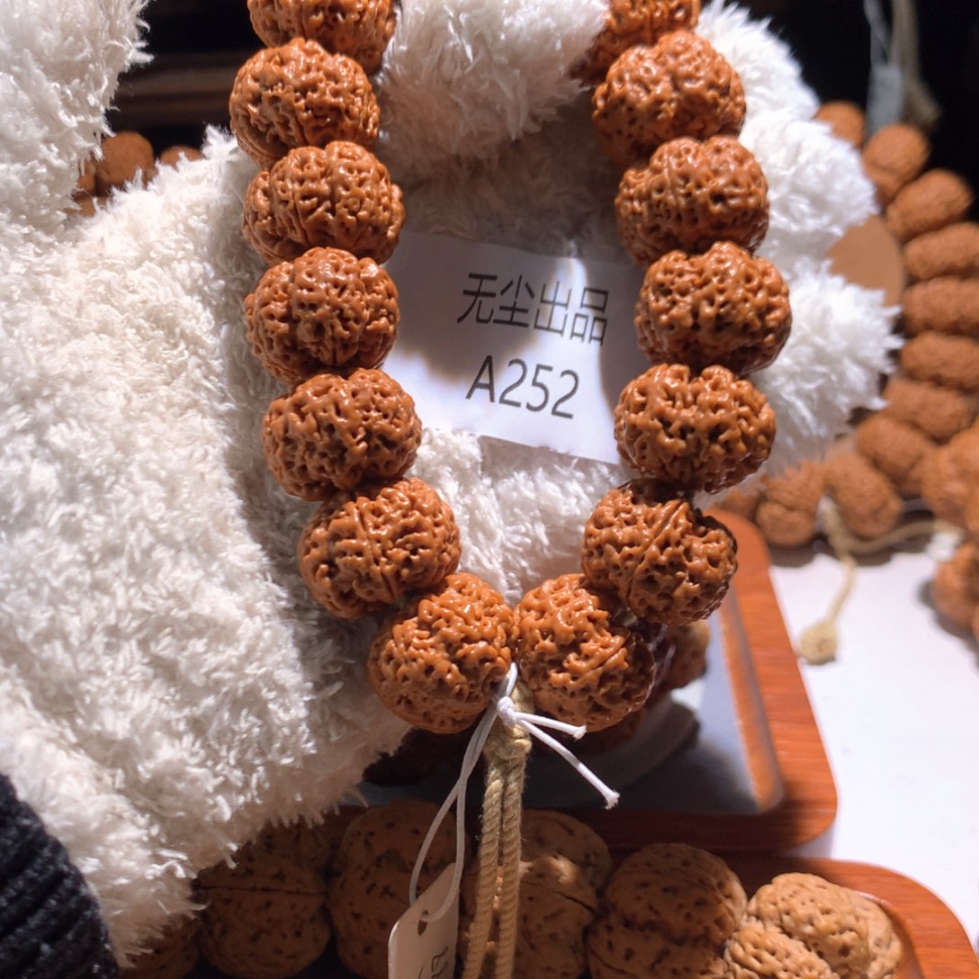 金刚菩提手串"****l22踏天六瓣定制