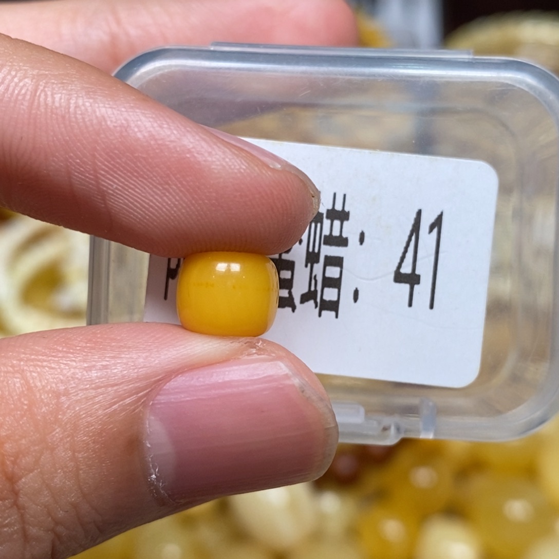蜜蜡未镶嵌珠宝奇石41