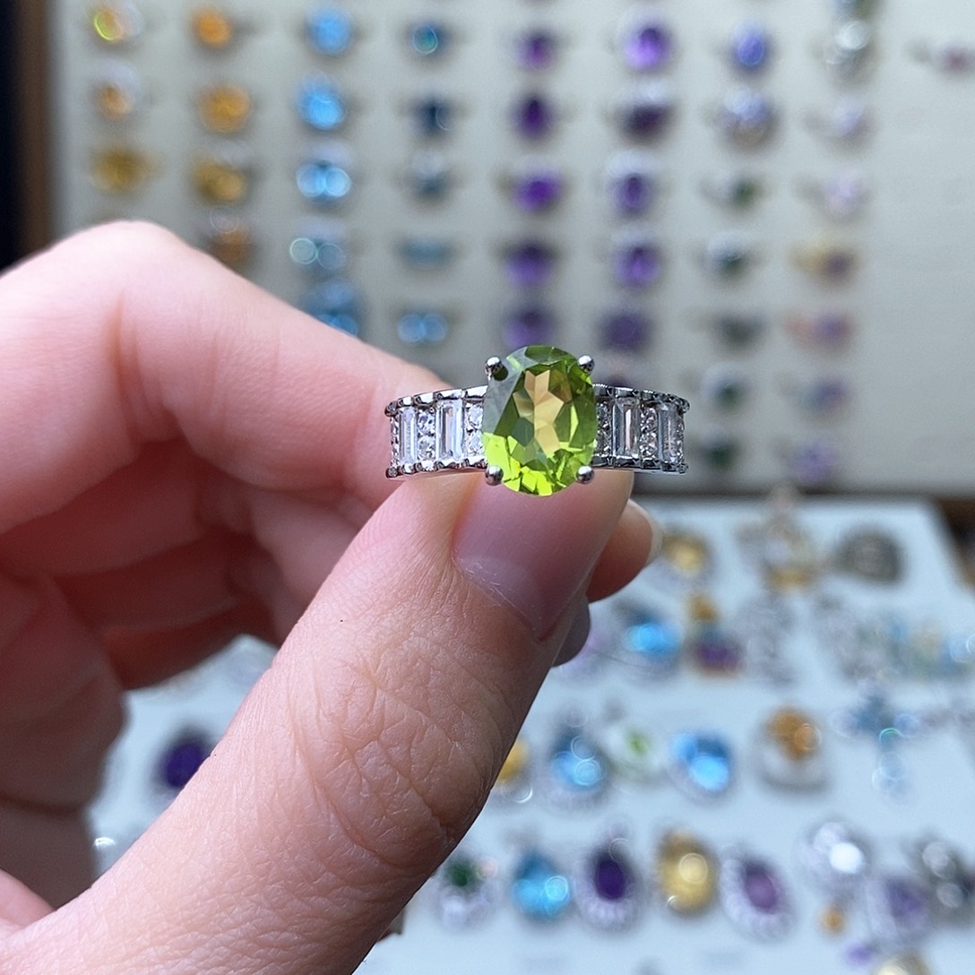 橄榄石戒指银S925镶嵌（一物一证）