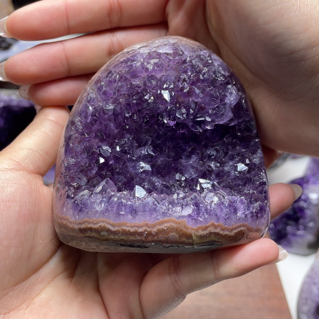 紫晶大型摆件（非配饰）未镶嵌