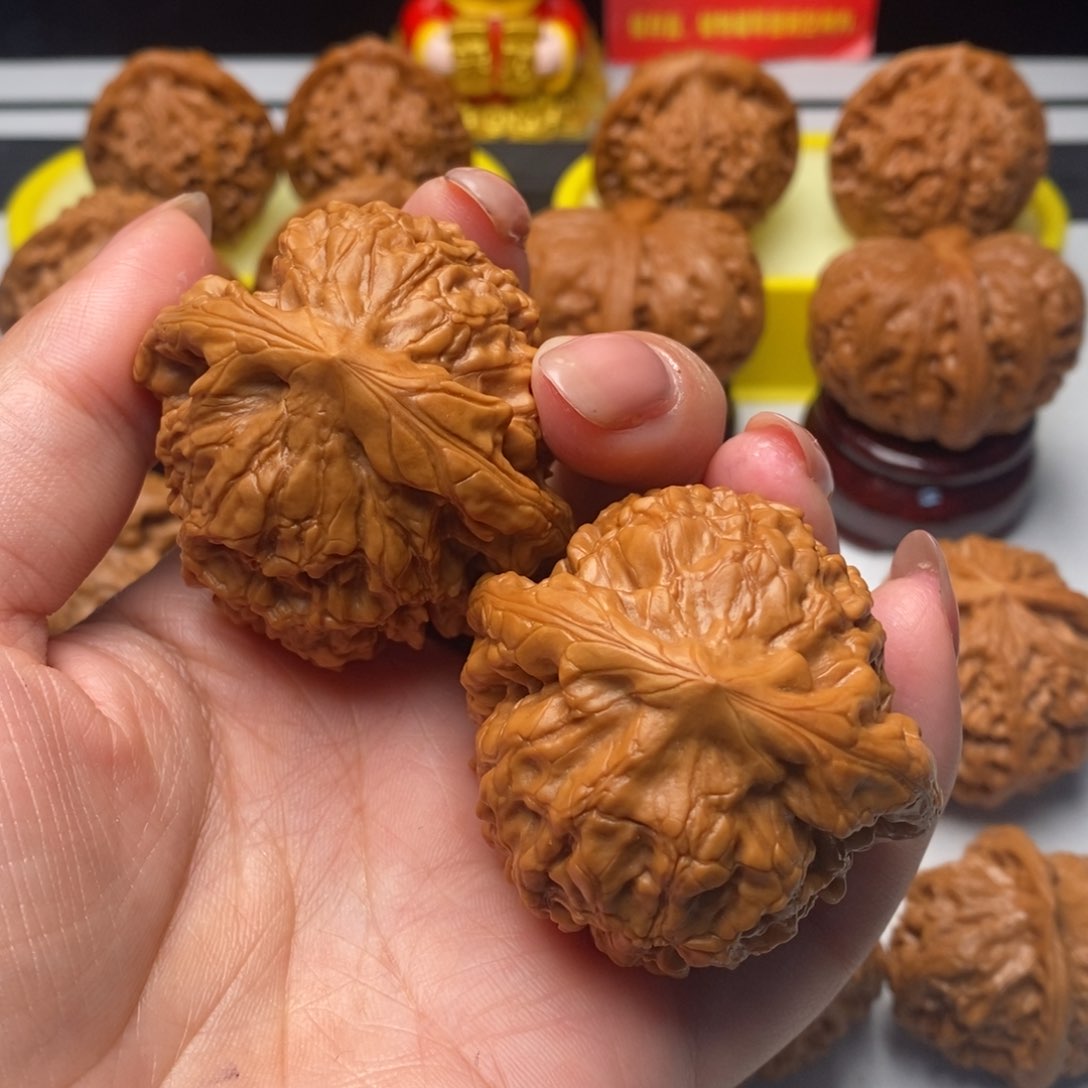 核桃简**单文玩核桃龙鼎