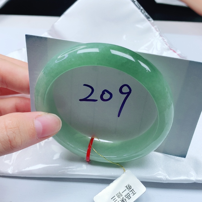 【闪购商品】翡翠未镶嵌手镯天然缅甸a货手镯55+