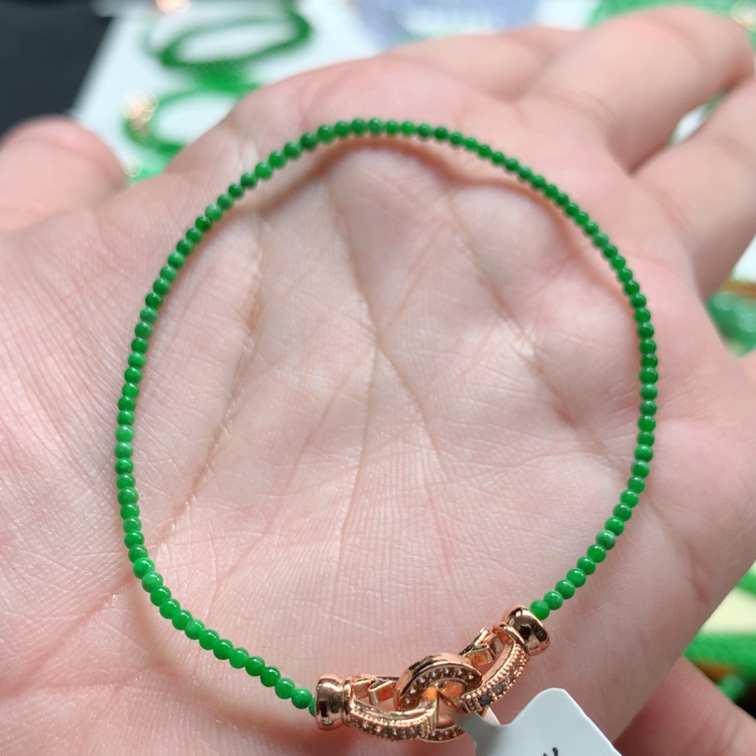 翡翠未镶嵌手链翡翠