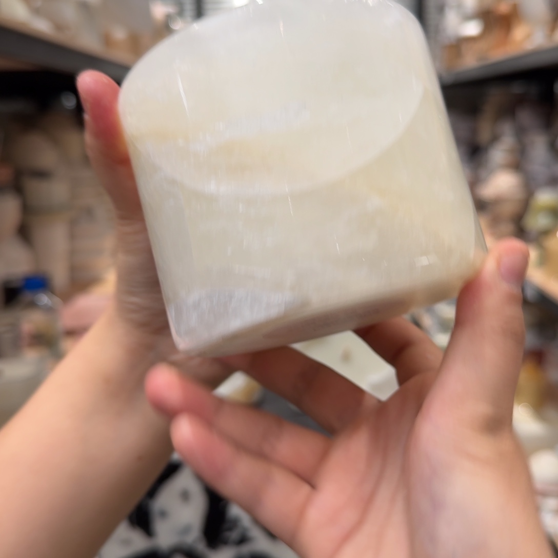 大理石R120。 关机。