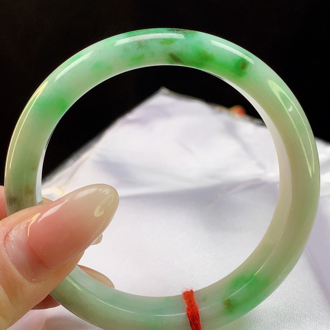 翡翠手镯未镶嵌天然翡翠1160