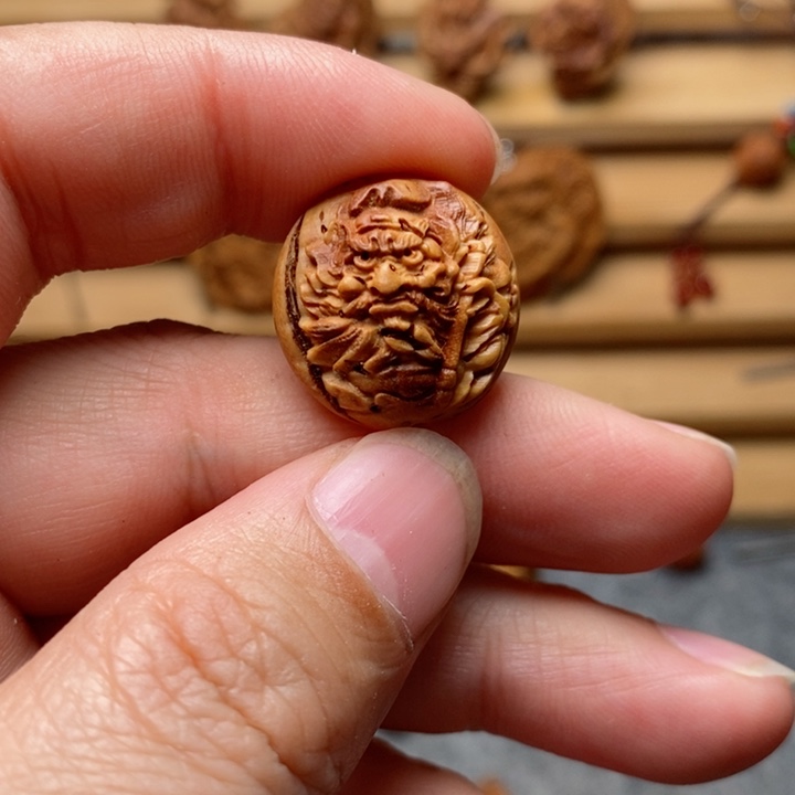 桃核雕刻钟馗单颗