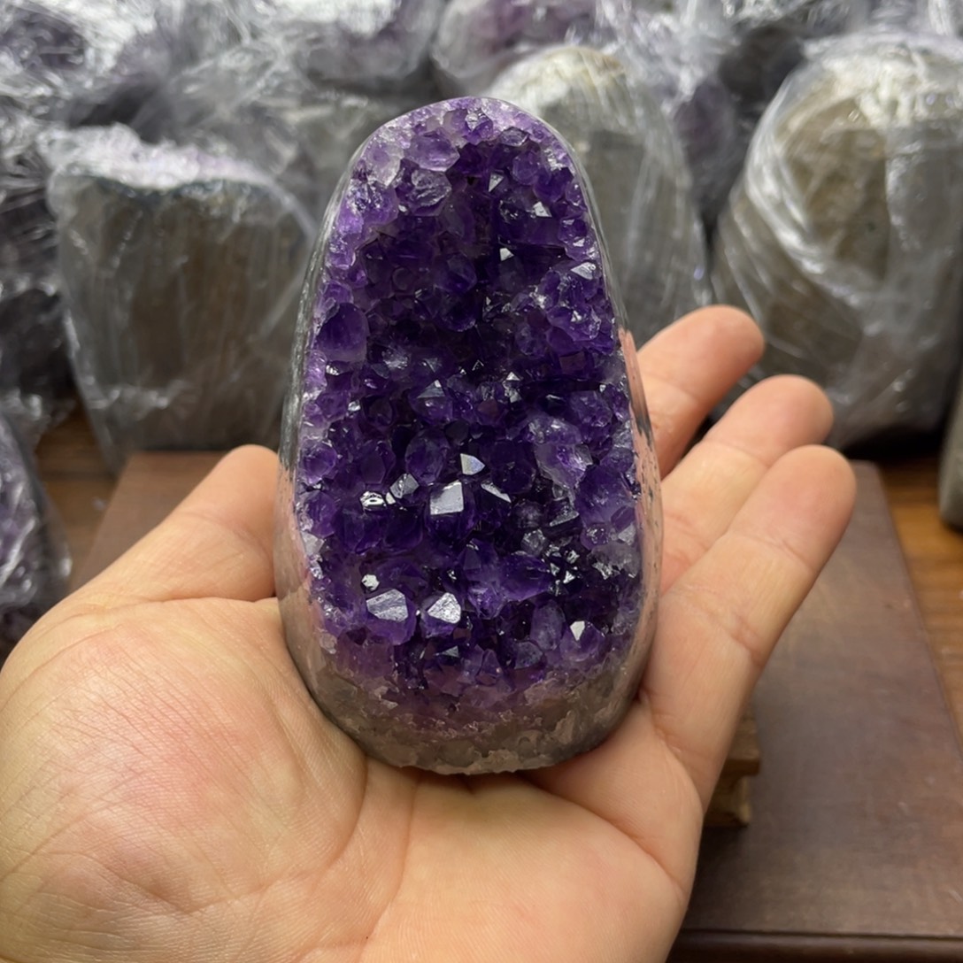 大型摆件（非配饰）未镶嵌水晶