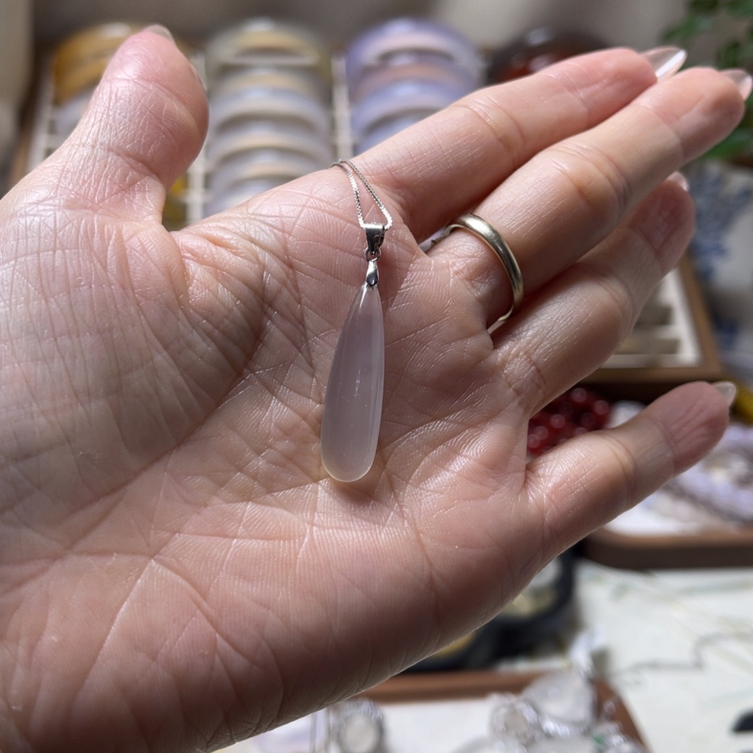 瑾***礼玛瑙/玉髓未镶嵌颈饰