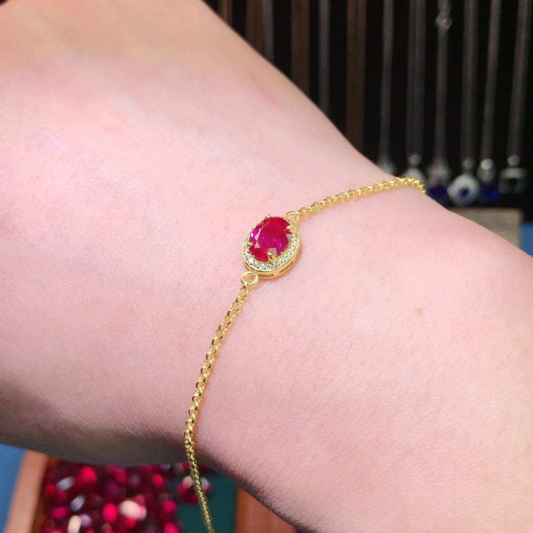 红宝石手链银S925镶嵌