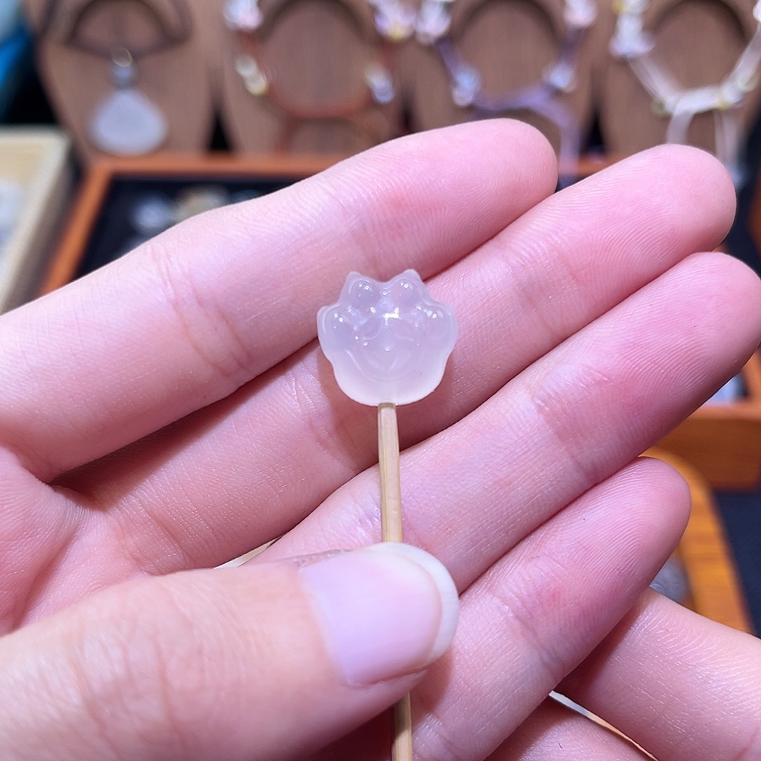 玛瑙/玉髓合金小配件G42虎爪