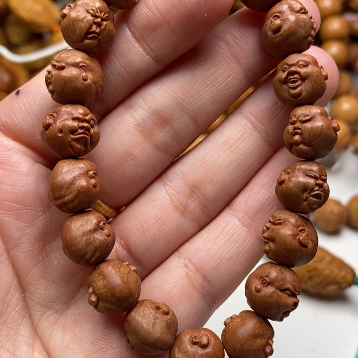 桃核吊坠人生百态