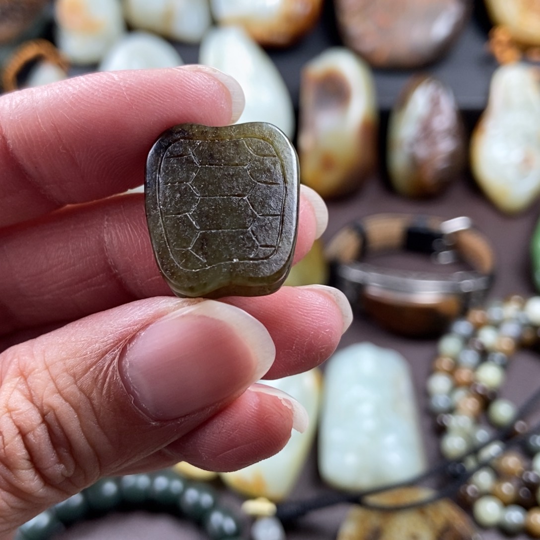 和田玉挂件未镶嵌