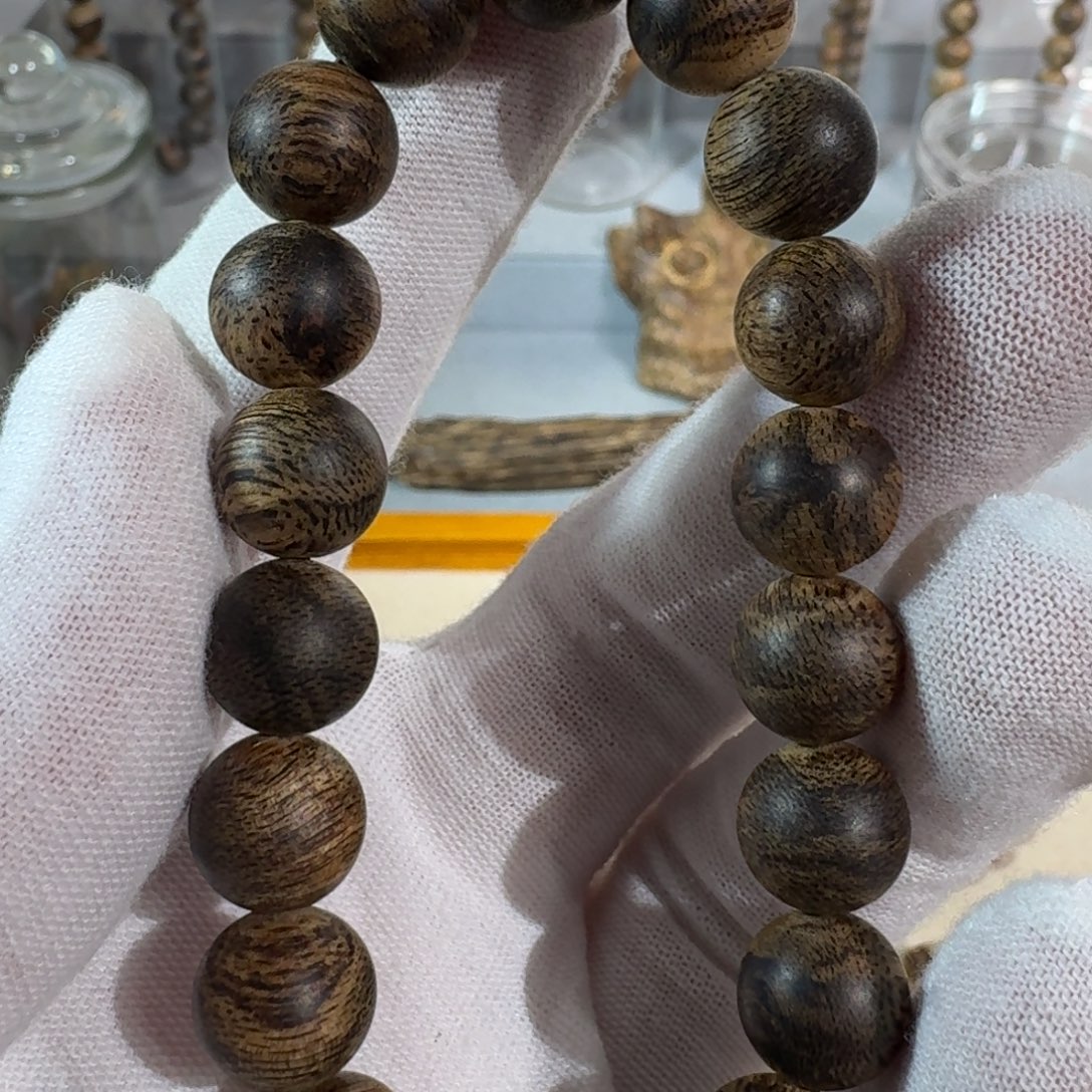 沉香沉香碎屑文莱软丝1.1九五沉13克