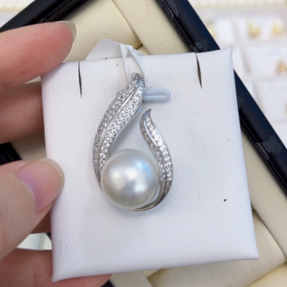 【闪购商品】海水珍珠颈饰未镶嵌