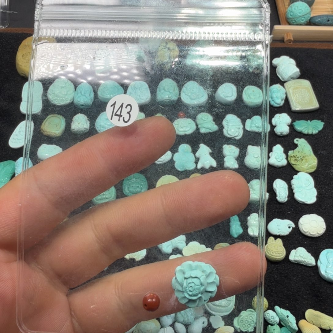 *****南红玛瑙未镶嵌颈饰