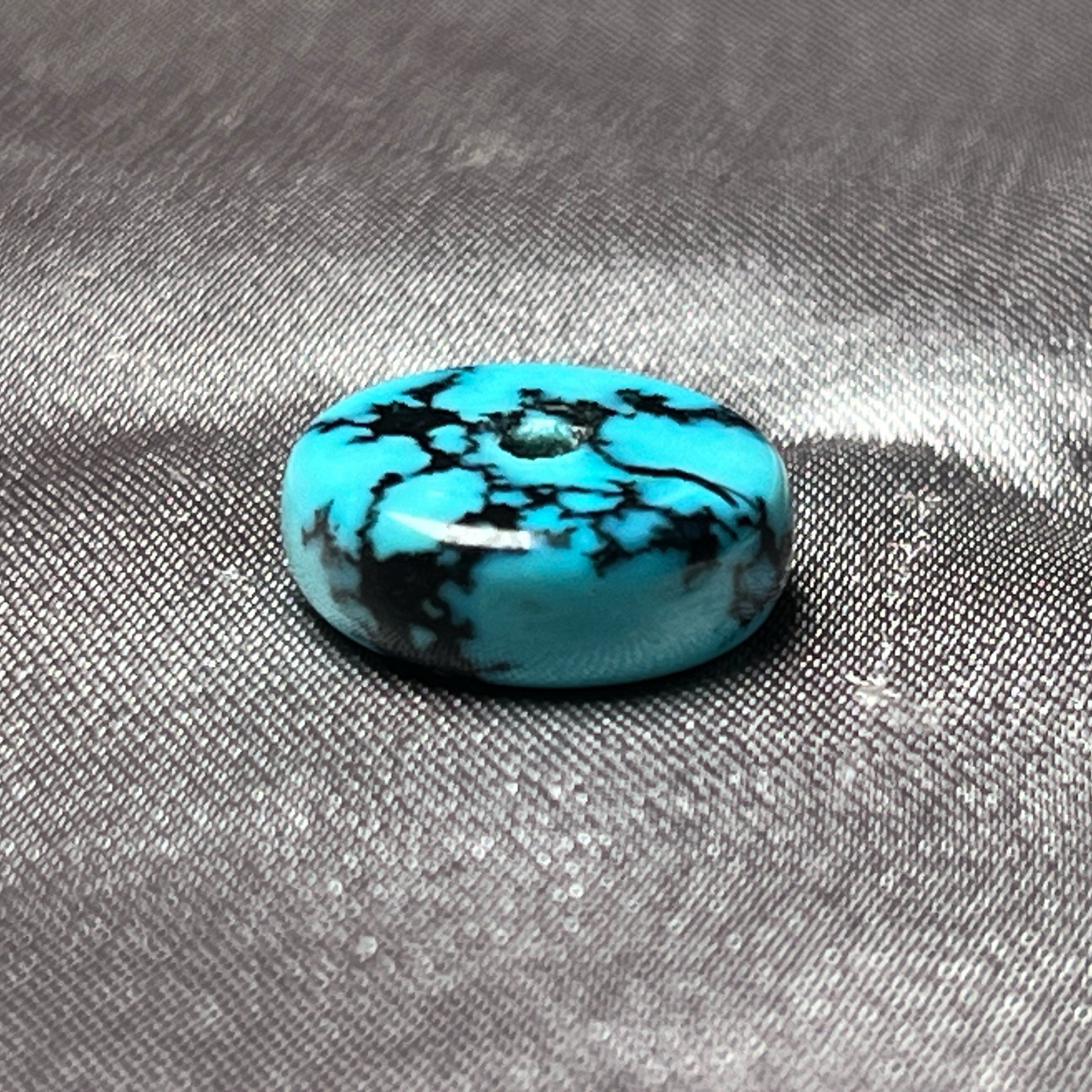 高瓷蓝水草纹扣子，尺寸11.6x4mm重1克