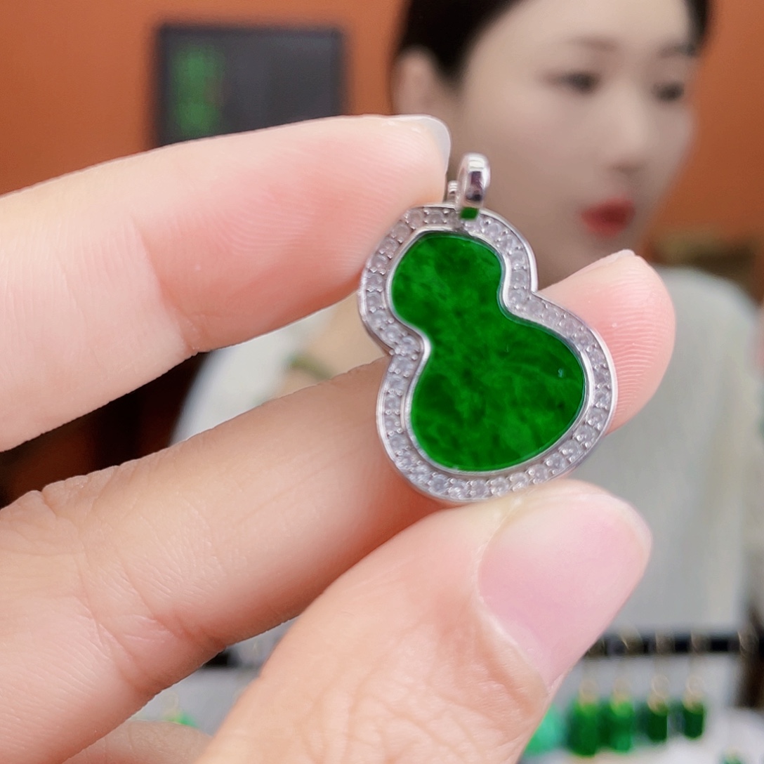 翡翠银S925镶嵌耳饰