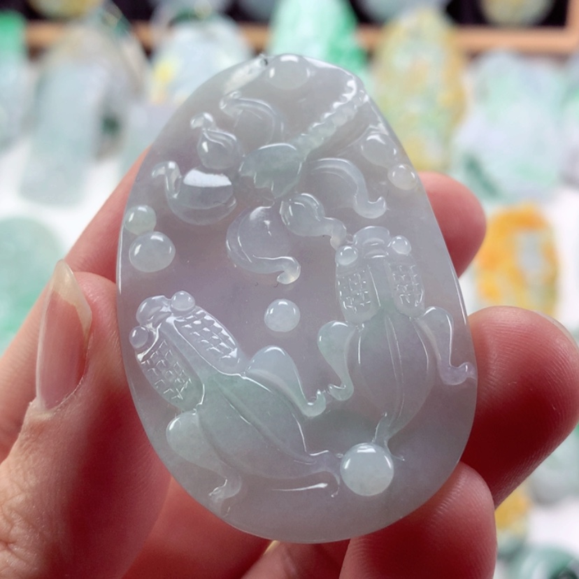 【闪购商品】翡翠吊坠(不含链)未镶嵌
